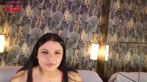 Snapshot of thiccmady chatting on 10/19/25, 11:33 ThiccMADY online show from 10/19/25, 11:33