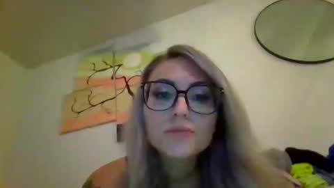 thiccthicc13 online show from 09/22/25, 02:24