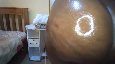 thickiana online show from 09/29/25, 01:05