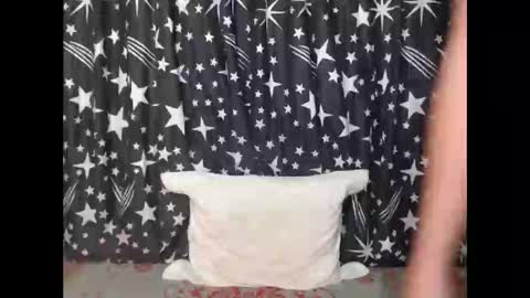 gil online show from 02/25/25, 10:50