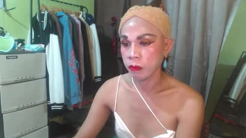 gil online show from 09/27/25, 11:26