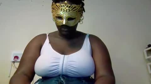 thick_godess online show from 10/31/25, 11:11