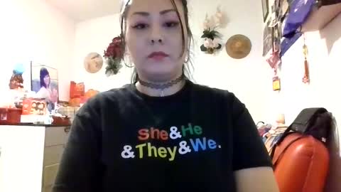 Snapshot of thickassazn93 chatting on 10/26/25, 12:38 thickassazn93 online show from 10/26/25, 12:38