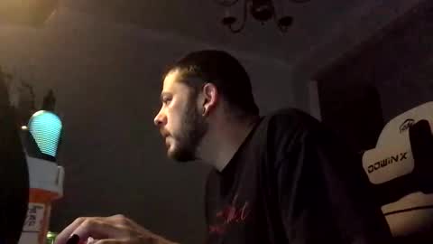 Snapshot of thickdicktay chatting on 06/07/26, 04:05 thickdicktay online show from 06/07/26, 04:05
