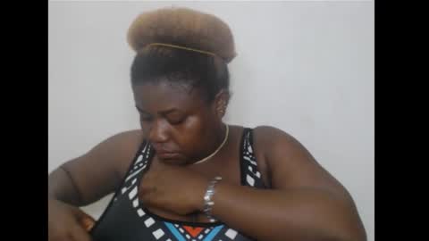 Snapshot of thickebonny7 chatting on 02/02/26, 07:23 thickebonny7 online show from 02/02/26, 07:23