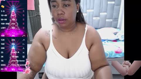 XIOMARA  online show from 12/16/25, 02:49