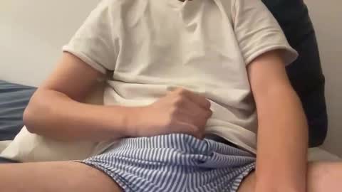 Snapshot of thickerbunny chatting on 01/21/25, 07:37 thickerbunny online show from 01/21/25, 07:37