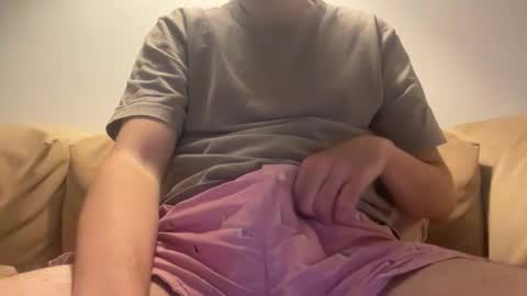 Snapshot of thickerbunny chatting on 10/04/25, 07:12 thickerbunny online show from 10/04/25, 07:12