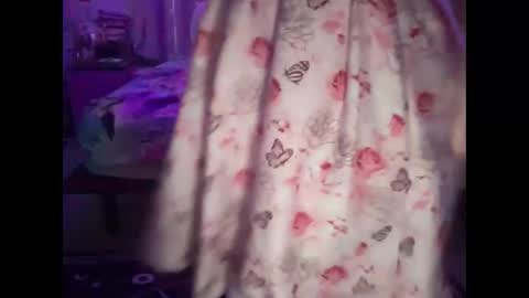 Ariel online show from 12/17/24, 12:43