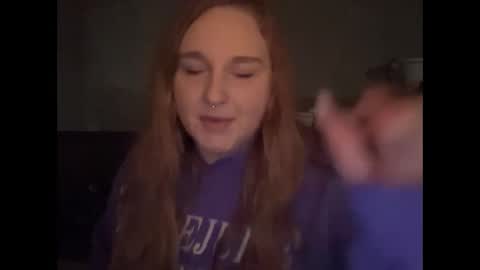 Ariel online show from 12/27/24, 01:53