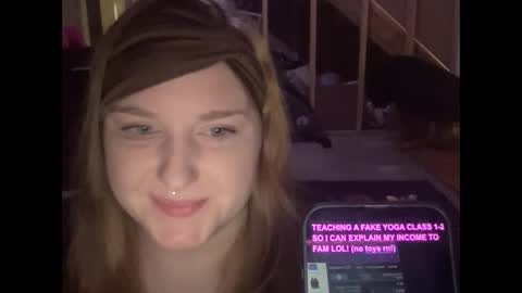 Ariel online show from 02/05/25, 06:04