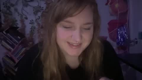 Ariel online show from 02/12/25, 12:27