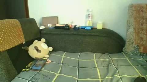 Snapshot of thickie_ chatting on 11/16/25, 04:34 thickie_ online show from 11/16/25, 04:34