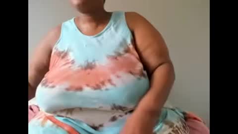 thickleeyanax online show from 12/09/24, 12:19