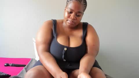 thickleeyanax online show from 12/22/24, 12:49