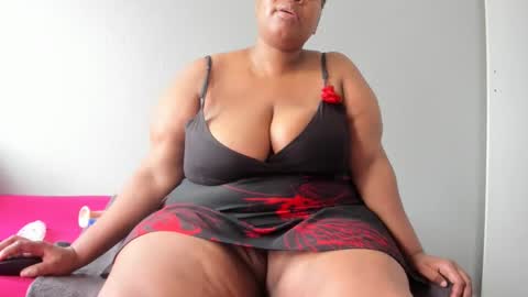 thickleeyanax online show from 12/23/24, 06:33