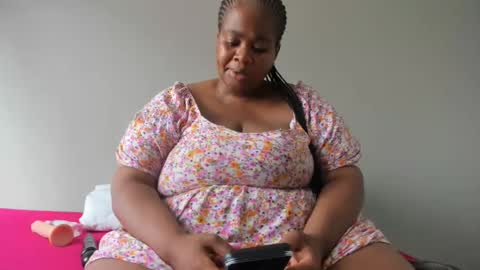 thickleeyanax online show from 01/24/25, 02:08
