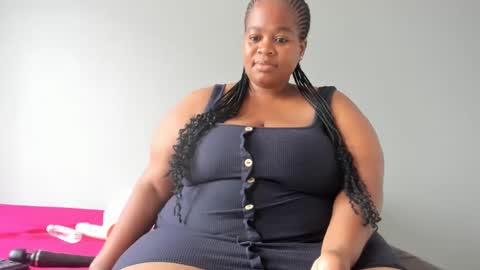thickleeyanax online show from 01/30/25, 02:04