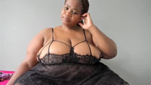 thickleeyanax online show from 02/18/25, 06:26