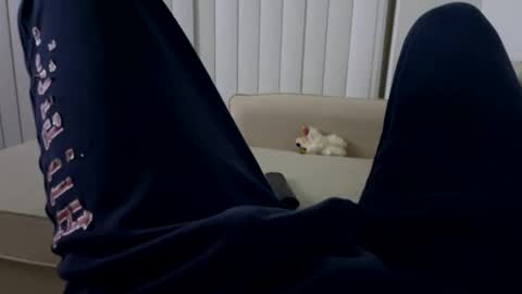 Snapshot of thickmo12 chatting on 09/20/25, 04:35 Thick-Mo online show from 09/20/25, 04:35