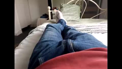 Snapshot of thicksingarters chatting on 10/12/25, 12:59 thicksingarters online show from 10/12/25, 12:59