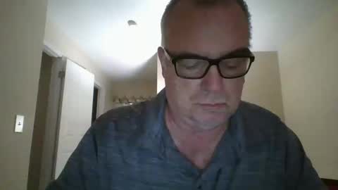 Snapshot of thickwhiteload chatting on 10/11/25, 09:02 thickwhiteload online show from 10/11/25, 09:02