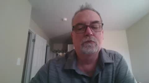 Snapshot of thickwhiteload chatting on 11/17/25, 08:25 thickwhiteload online show from 11/17/25, 08:25