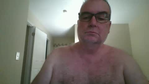 Snapshot of thickwhiteload chatting on 02/15/26, 06:15 thickwhiteload online show from 02/15/26, 06:15