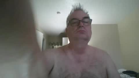 Snapshot of thickwhiteload chatting on 04/15/26, 01:07 thickwhiteload online show from 04/15/26, 01:07