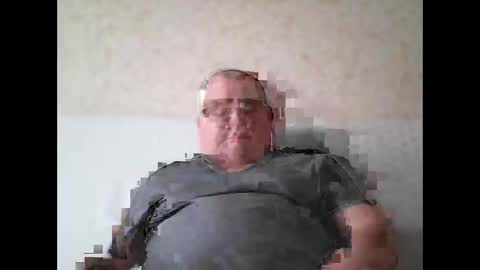 Thierrysymp online show from 10/22/25, 03:45