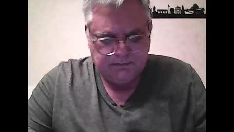 Snapshot of thierrysymp chatting on 12/03/25, 05:22 Thierrysymp online show from 12/03/25, 05:22