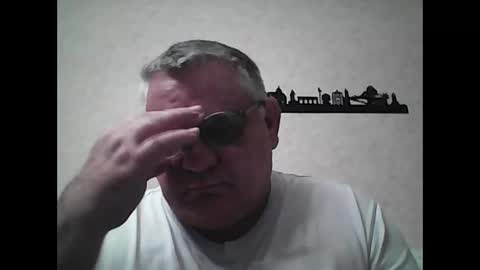 Snapshot of thierrysymp chatting on 01/12/26, 04:45 Thierrysymp online show from 01/12/26, 04:45