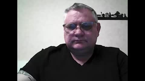 Snapshot of thierrysymp chatting on 01/13/26, 05:18 Thierrysymp online show from 01/13/26, 05:18