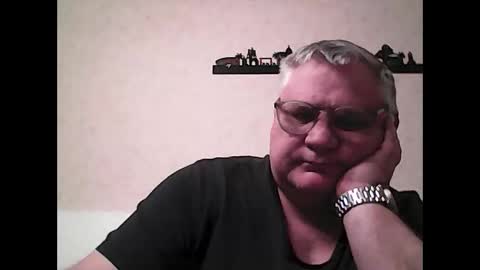 Snapshot of thierrysymp chatting on 02/04/26, 05:41 Thierrysymp online show from 02/04/26, 05:41