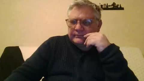 Snapshot of thierrysymp chatting on 03/09/26, 05:17 Thierrysymp online show from 03/09/26, 05:17