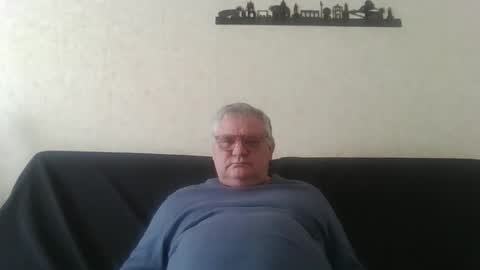 Snapshot of thierrysymp chatting on 03/23/26, 10:30 Thierrysymp online show from 03/23/26, 10:30