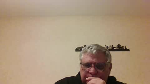 Snapshot of thierrysymp chatting on 04/03/26, 08:18 Thierrysymp online show from 04/03/26, 08:18