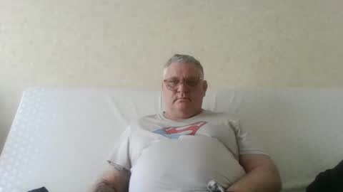 Snapshot of thierrysymp chatting on 04/22/26, 05:14 Thierrysymp online show from 04/22/26, 05:14