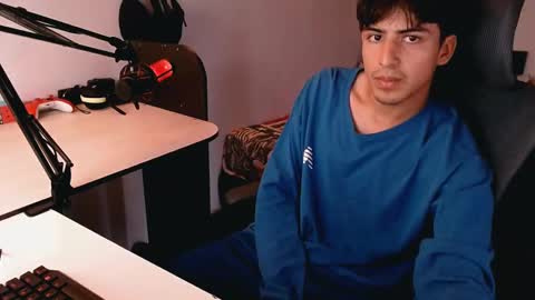 thieves_us online show from 12/26/24, 07:38