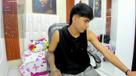 Snapshot of thiiago_collins chatting on 06/10/26, 09:46 THIAGO COLLINS online show from 06/10/26, 09:46