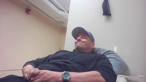 Snapshot of thiodio771111 chatting on 06/16/26, 01:14 thio dio online show from 06/16/26, 01:14