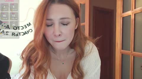 Snapshot of this_is_love_ chatting on 09/21/25, 08:16 Alina online show from 09/21/25, 08:16