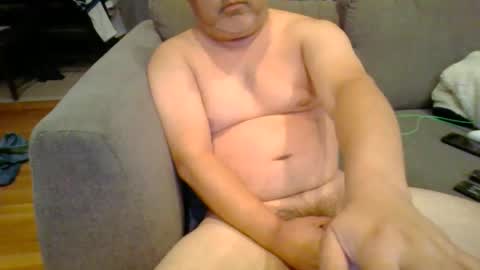 Snapshot of thiscumsforyou chatting on 02/01/26, 06:23 thiscumsforyou online show from 02/01/26, 06:23