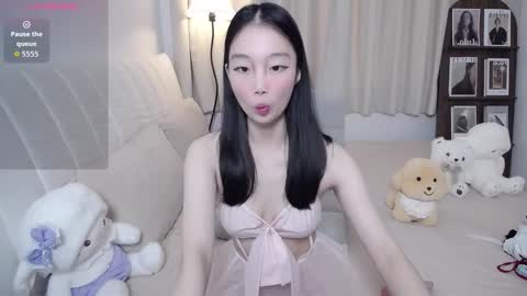 Snapshot of thisgirl__ chatting on 11/09/25, 11:58 kk online show from 11/09/25, 11:58