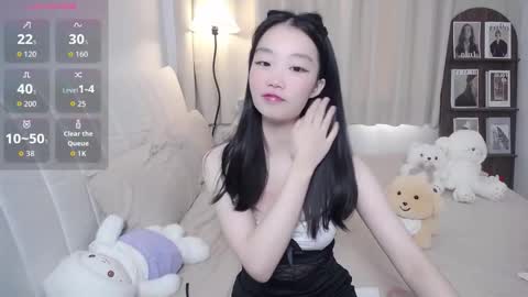 Snapshot of thisgirl__ chatting on 01/07/26, 01:08 kk online show from 01/07/26, 01:08