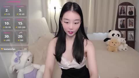 Snapshot of thisgirl__ chatting on 03/14/26, 01:34 kk online show from 03/14/26, 01:34