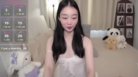 Snapshot of thisgirl__ chatting on 03/24/26, 01:32 kk online show from 03/24/26, 01:32