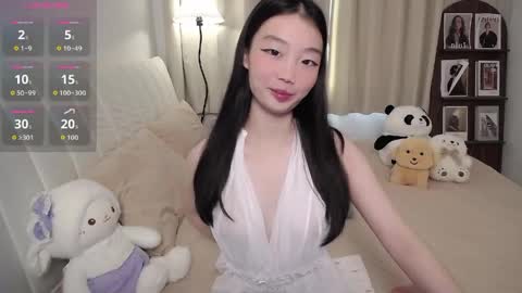 Snapshot of thisgirl__ chatting on 04/18/26, 01:42 kk online show from 04/18/26, 01:42