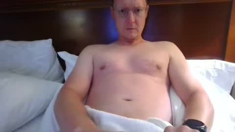 Snapshot of thisguy7698 chatting on 07/29/26, 02:10 ThisGuy7698 online show from 07/29/26, 02:10
