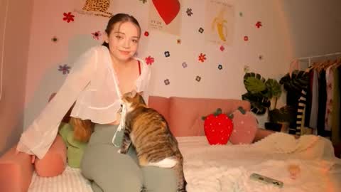 Amelia  shows on mondays fridays and sundays  if anything changes im giving updates on my fansly  online show from 10/03/25, 05:10